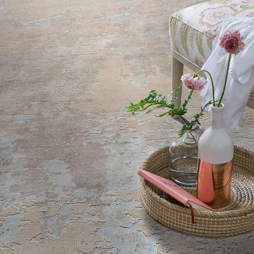 Tasanee - Hand Knotted Rug - Alabaster