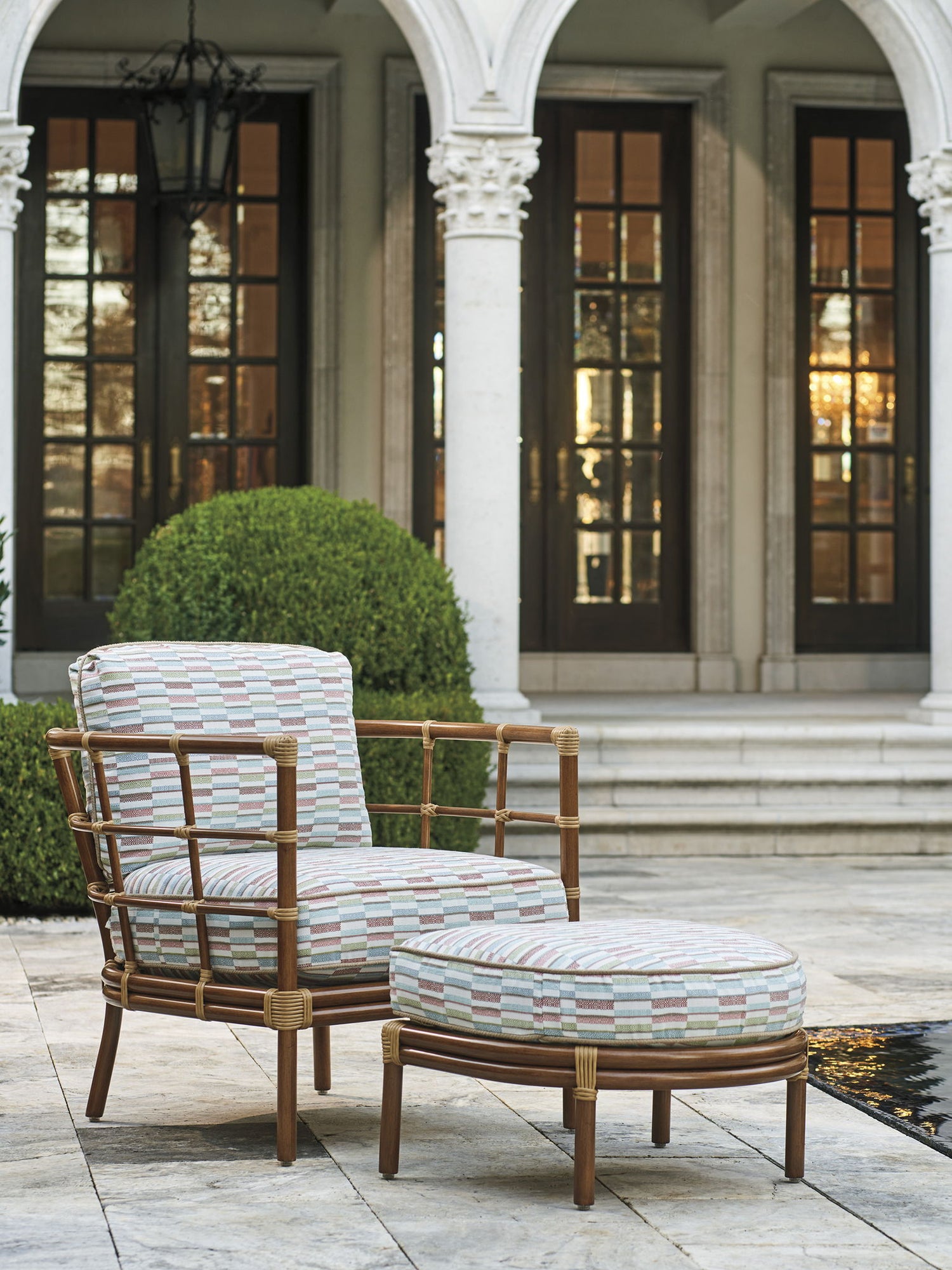 Sandpiper Bay - Ottoman - Dark Brown / Pink